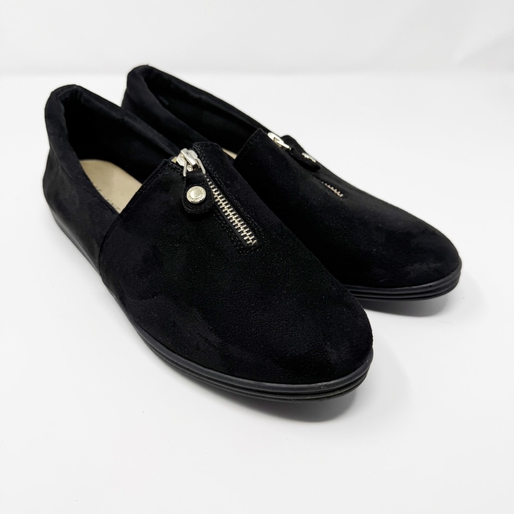 Anne Klein Jada Black Faux Suede Zipper Accent Detail Slip-On Shoes Size 10 - Picture 3 of 13